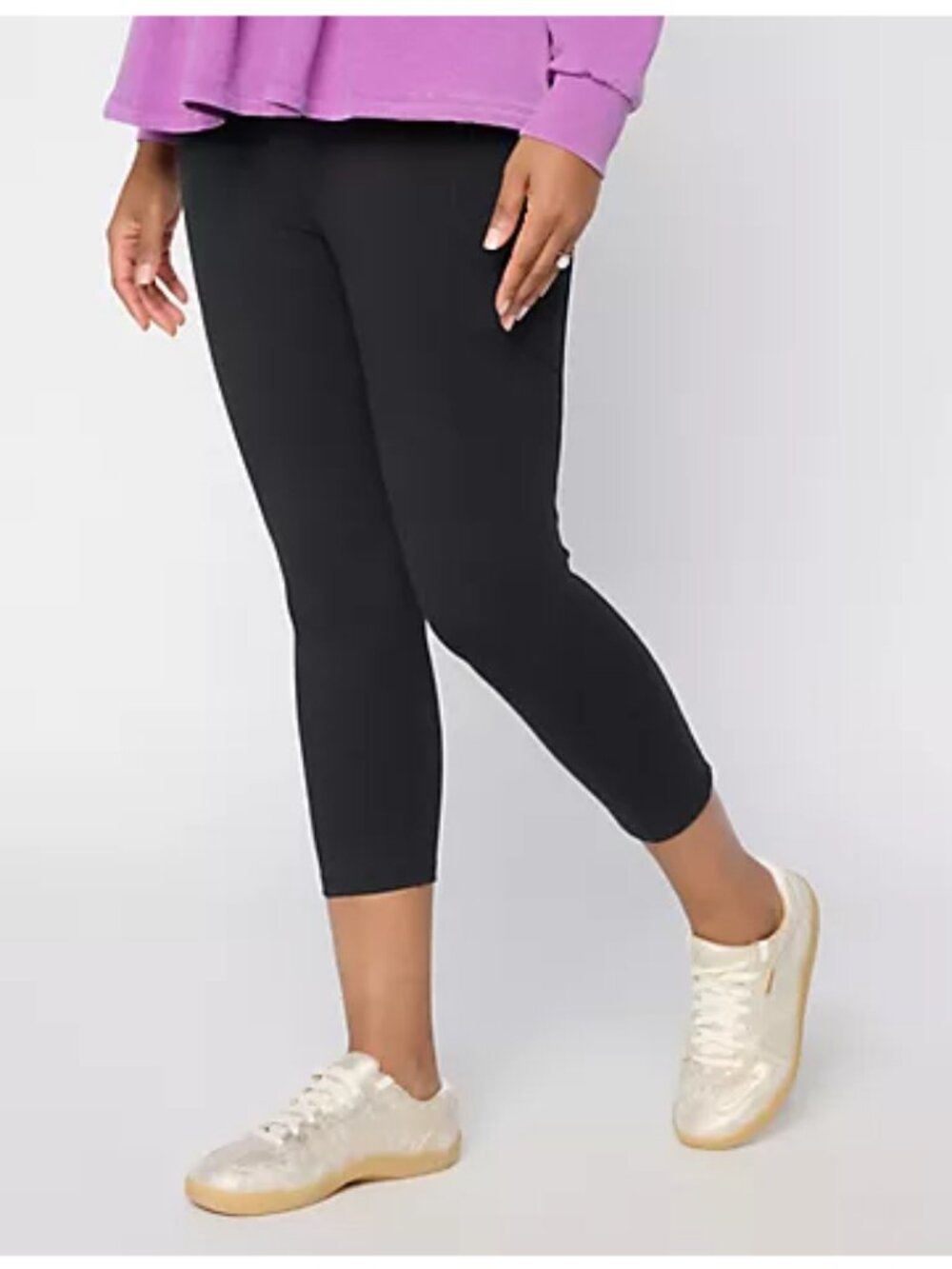 LOGO Layers by Lori Goldstein Cropped Legging with Pockets - Size: MP - NIP